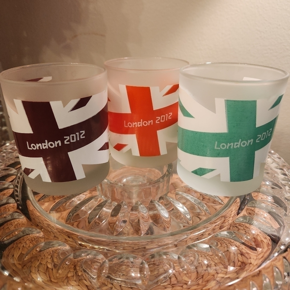 London Olympics Frosted Glass Tumblers Set  Union Jack Flag‎ & Official Logo